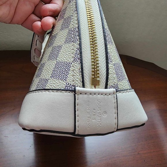 crossbody bag with braided handle design - Picture 7 of 15